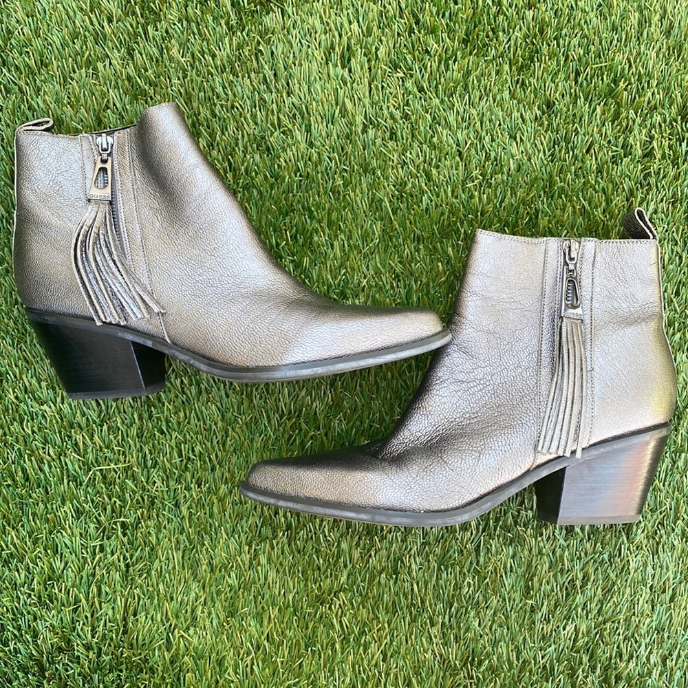 Guess “Talza” Pewter Fringe Zipper Booties - Picture 1 of 10